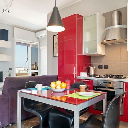 Bologna Railway Station Flat Lägenhet Exteriör bild